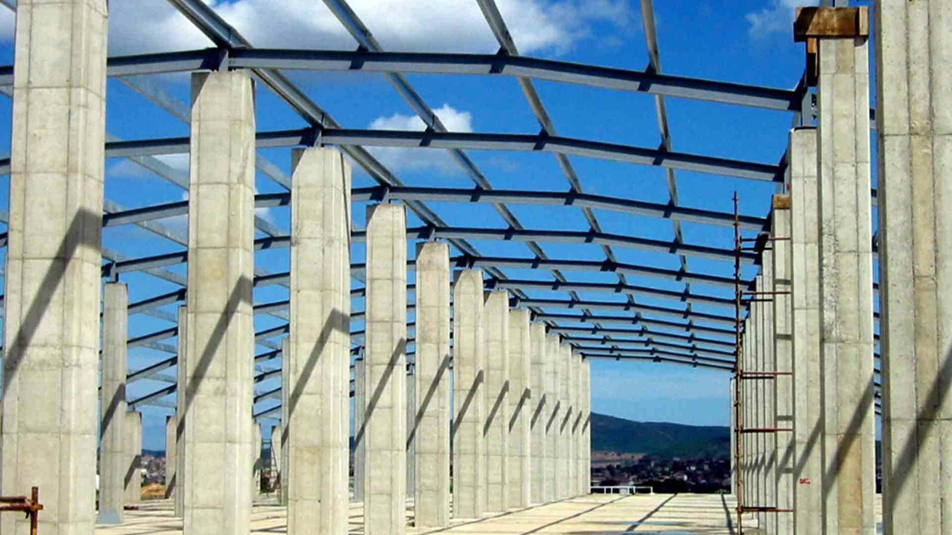 AZİM AMBALAJ SANAYİ ÜRETİM BİNASI